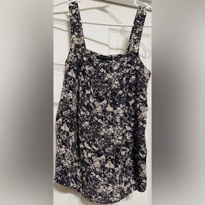 Women’s Banana Republic Silk Tank